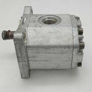 WPH PZLWROCLAW PZ2K25P Hydraulic Gear Pump