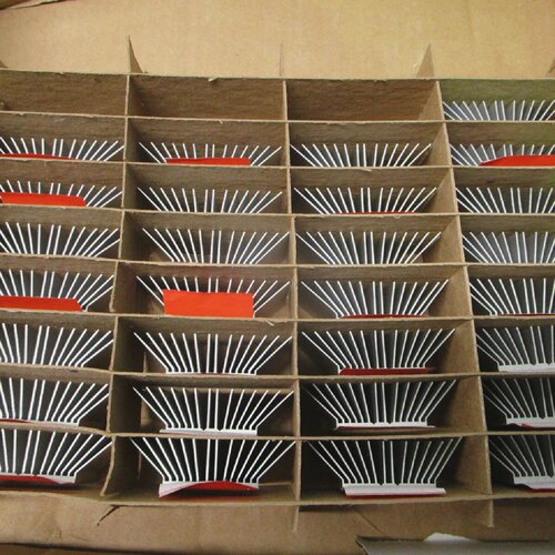 1 Lot of 29 Laird Technologies ALC54028901 HEAT SINK 102443