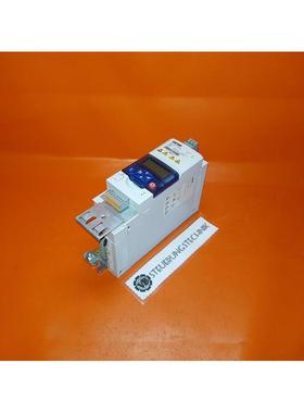 Inverter Lenze I550 Tipo: I5DAE175B10010000S Inclusi Accesso