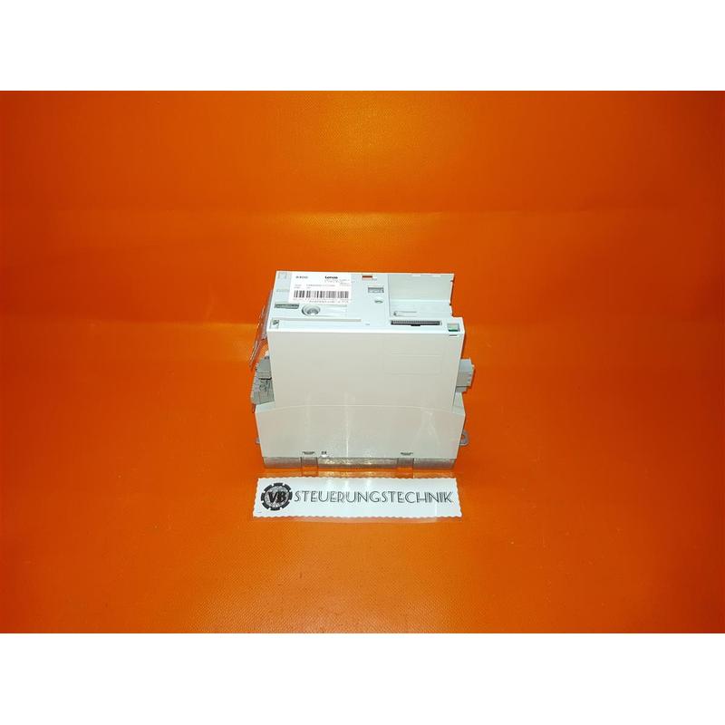 Inverter Lenze Tipo: E84ABBNE3712SN0 / *HW: 2D