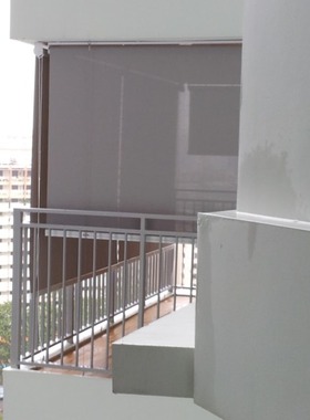 定制阳台户外卷帘挡雨阳台挡风防风遮阳帘钢丝导向balcony blinds