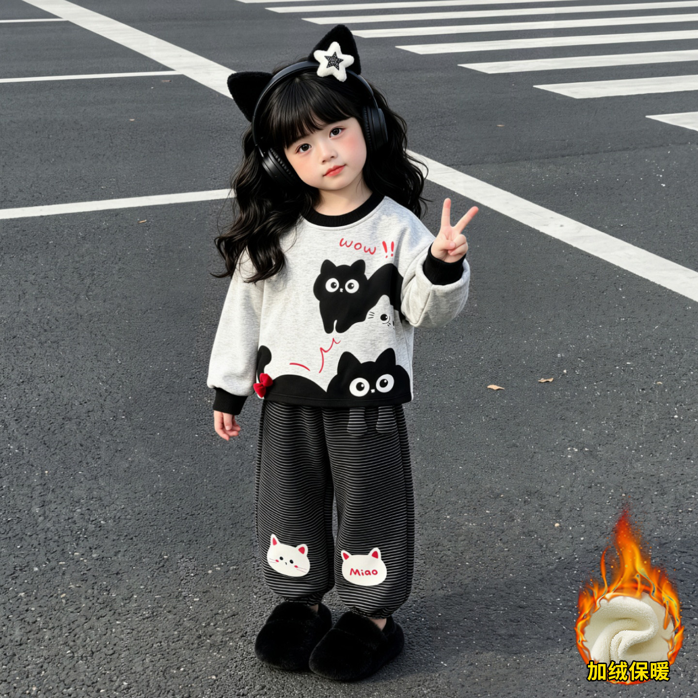 儿童卫衣套装加绒2026新款小童加厚女童韩版运动加厚两件套秋冬装
