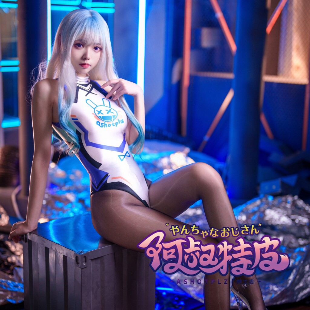 阿叔特皮 原创爽歪歪系列高领无袖高开叉锦氨油亮泳衣性感女泳装