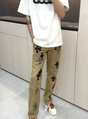 网红同款十字架贴标重工牛仔裤男痞帅高街水洗潮流卡其色直筒裤子
