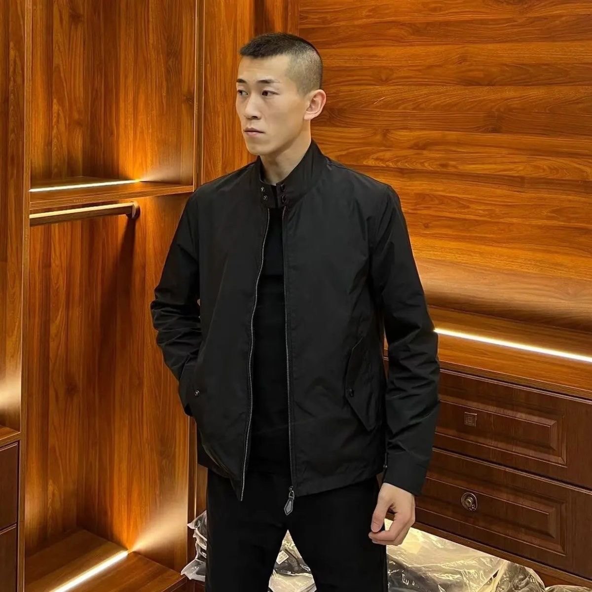 2026男士春秋新款立领拉链百搭高端休闲轻奢薄款商务男士夹克外套