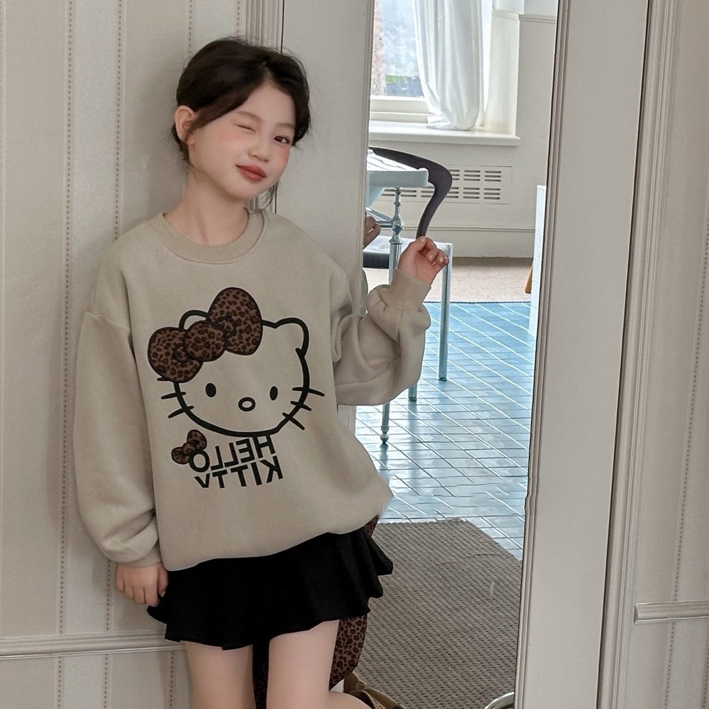 女童卫衣秋冬豹纹kt猫加绒宽松