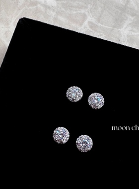 moonchasers爆闪满钻5A锆石耳钉高级感耳骨钉螺丝耳蜗钉免拆气质