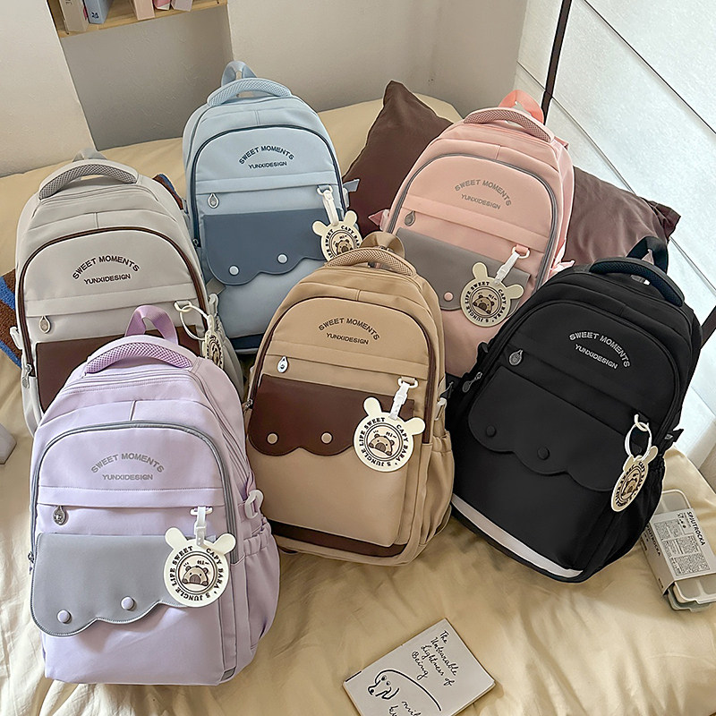 书包女初中生大容量高颜值可爱卡通学生轻便初中生小学生双肩背包