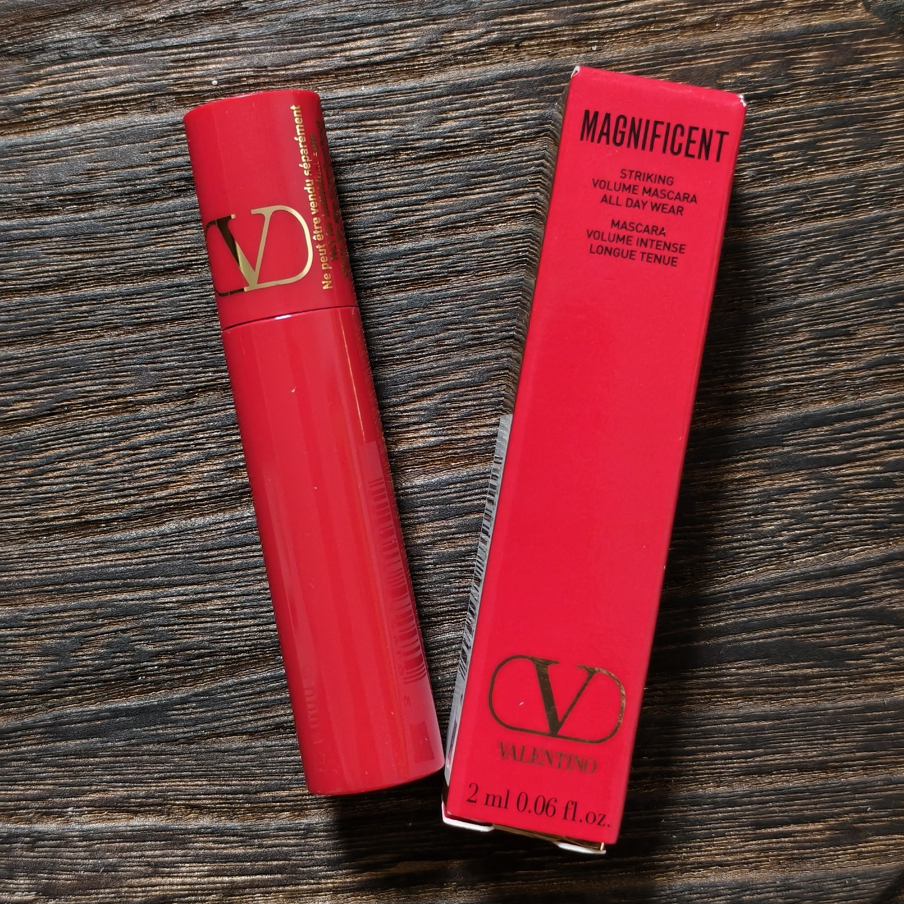 现货 Valentino/华伦天奴红管浓密纤长持久防水睫毛膏 2ml 中样