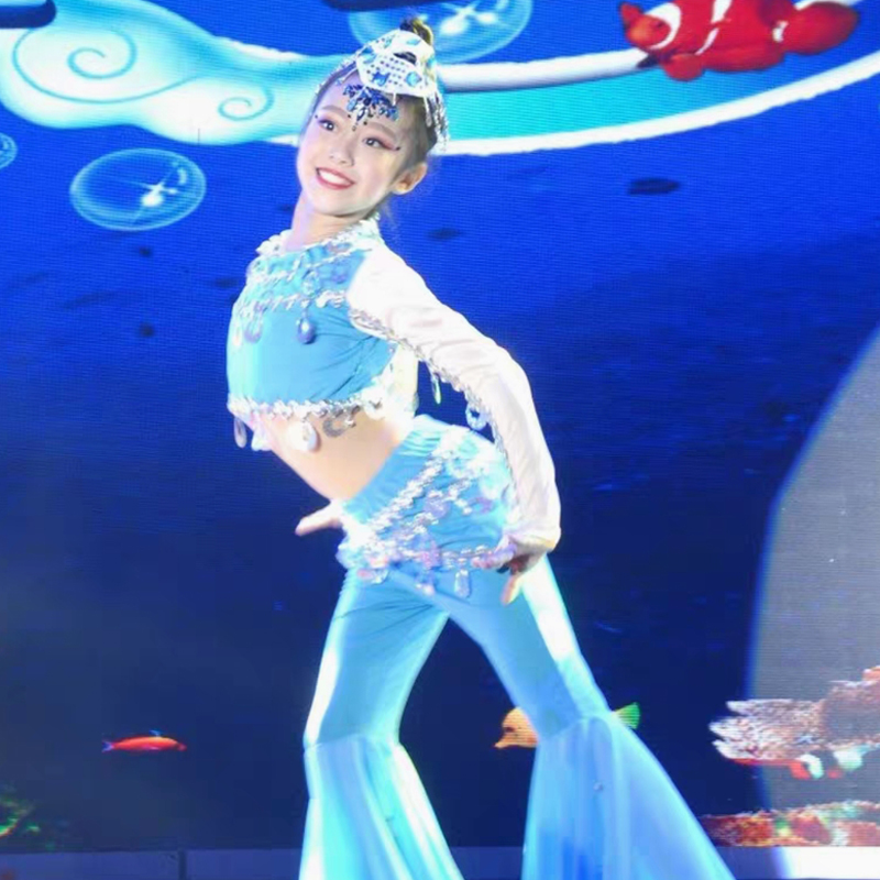 儿童女傣族演出服轻盈亮片舞蹈服