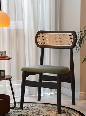 实木餐桌椅靠背复古藤编法式餐椅中古休闲家用椅子高级感绿色凳子