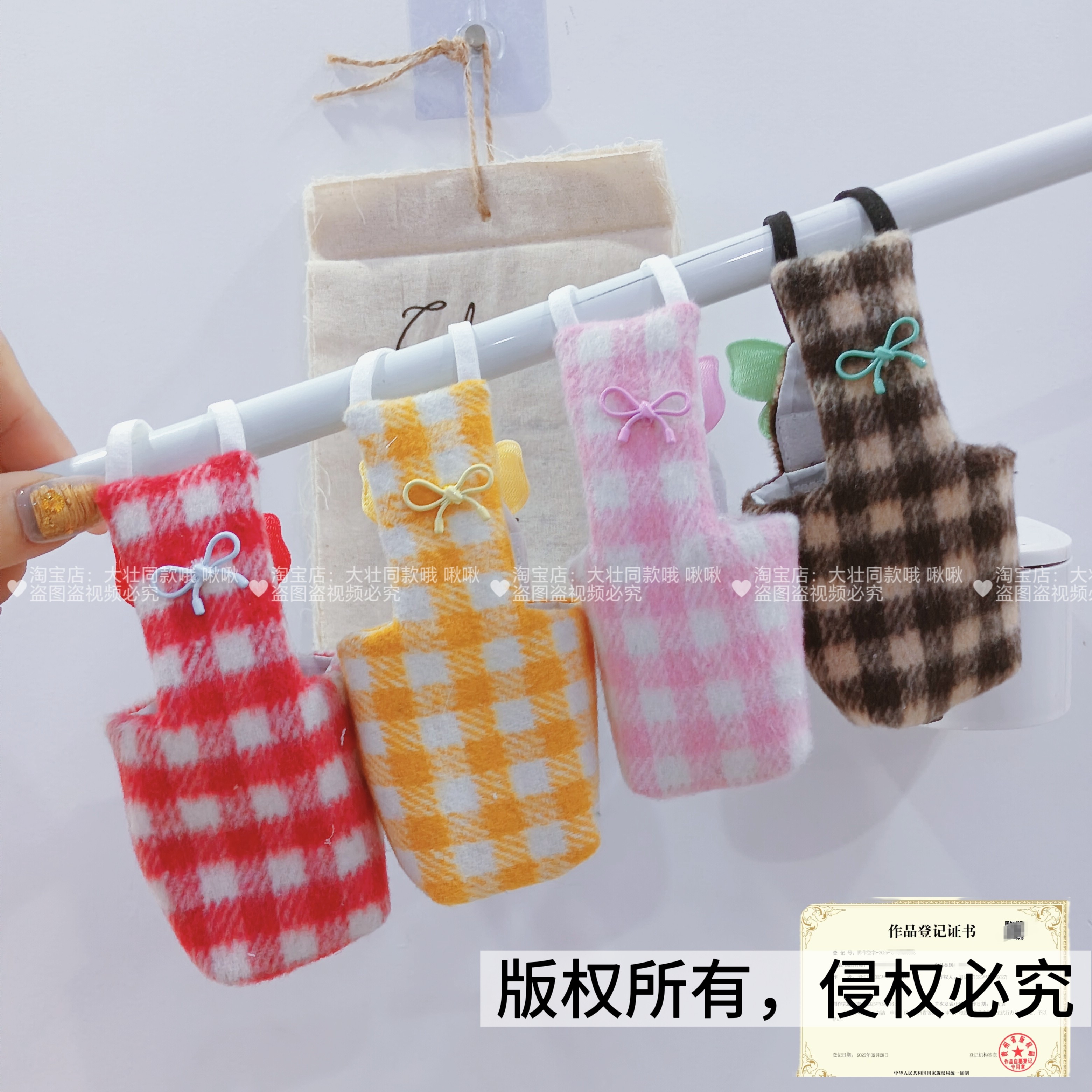 格子款加绒加厚加棉屎兜秋冬保暖款无侧缝鹦鹉尿不湿屎兜粪兜衣服