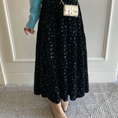 DARA ROSE-26年早春复古金丝绒碎花高腰显瘦垂感半身裙R7651