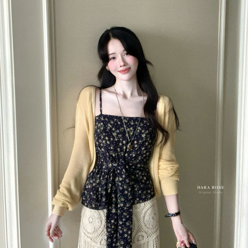 DARA ROSE-背心+防嗮长袖系带收腰开衫两件套百搭显瘦套装S9209