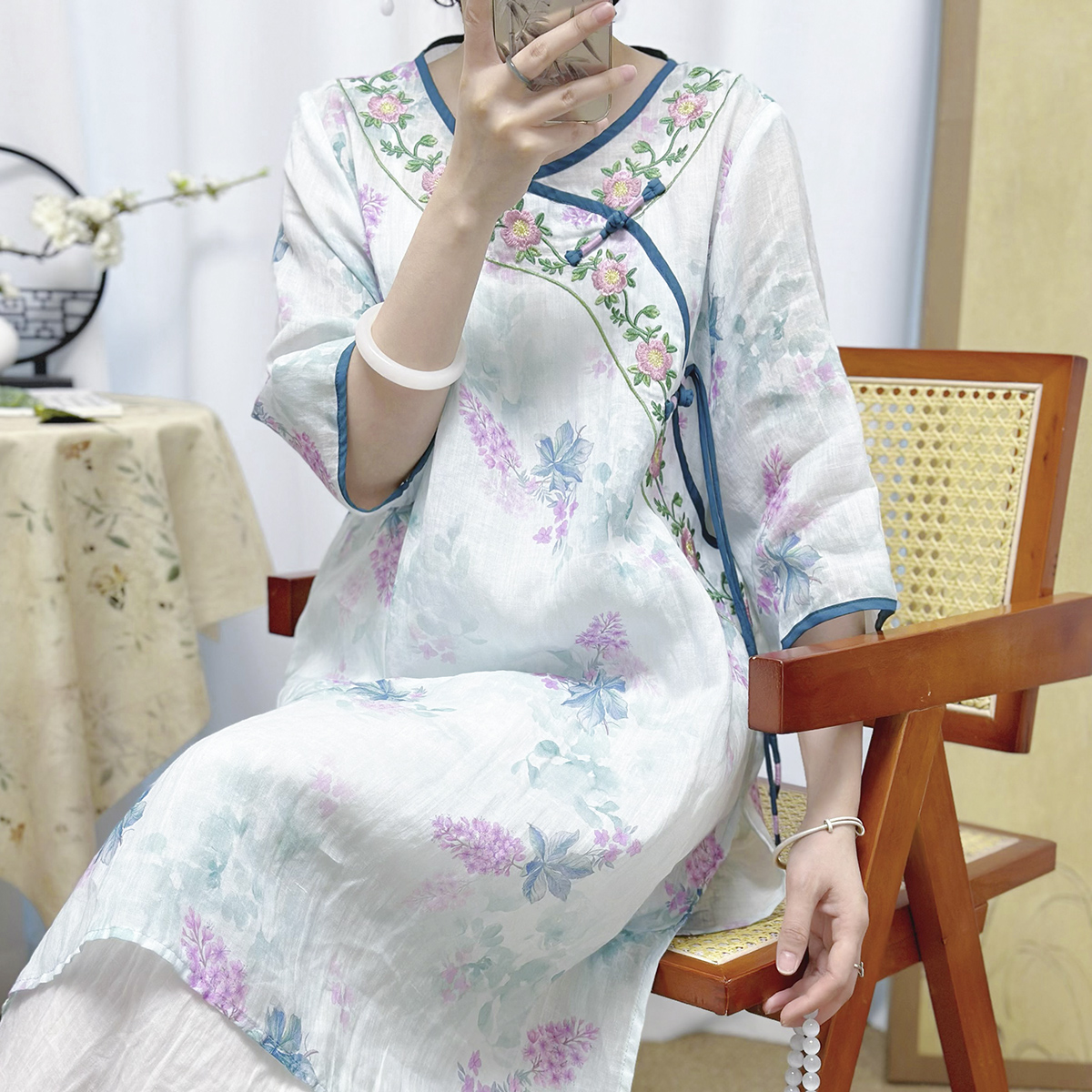 复古新中式刺绣苎麻印花衬衫裙