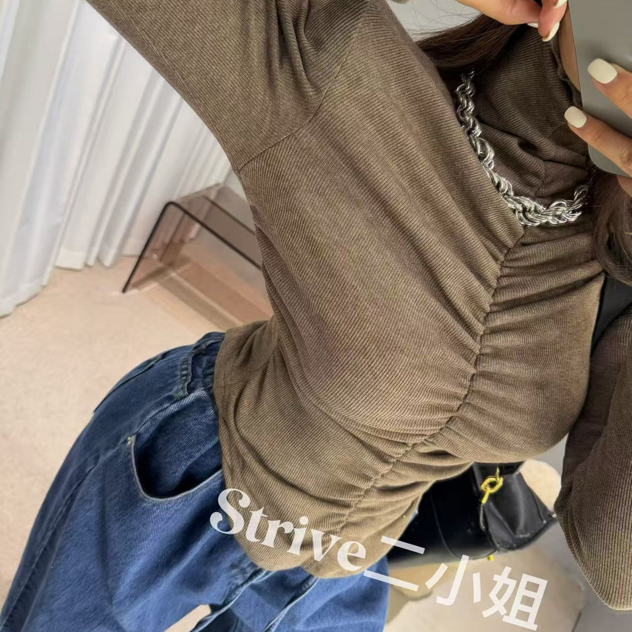 【焊在身上】原单订制加绒褶皱高领上衣