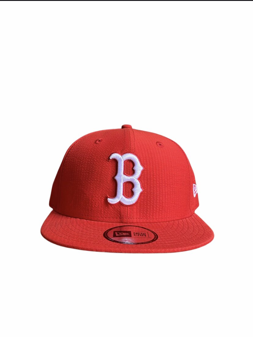 New Era & MLB 波士顿红袜队 经典红色嘻哈平沿帽棒球帽女可调节