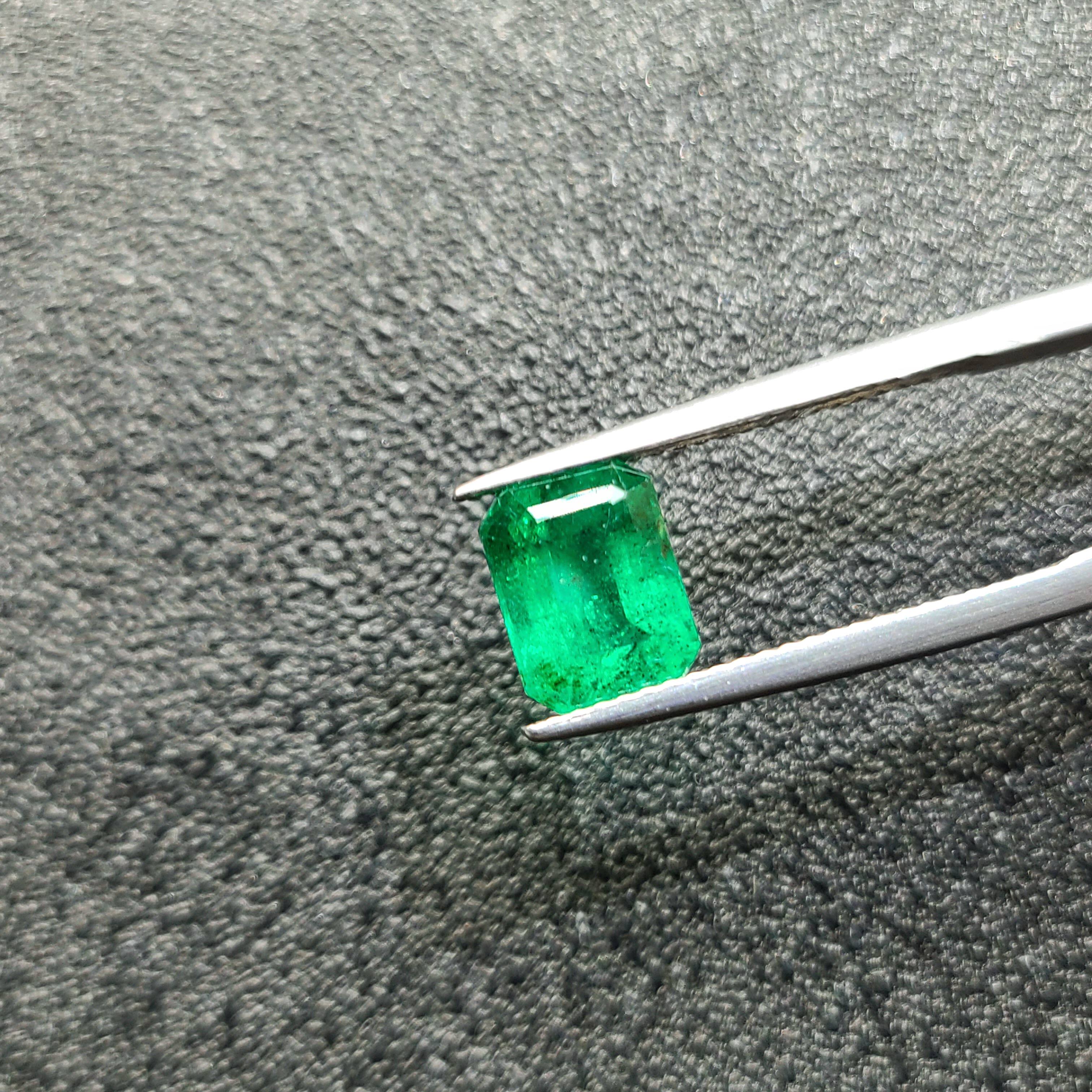 天然祖母绿戒面1.94ct高品质颜色好晶体好火彩好收藏