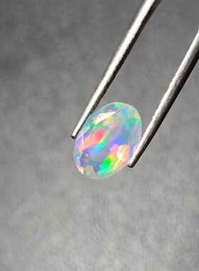天然欧泊戒指刻面欧泊尺寸7*9.8mm火彩美到番纯天然无染色孤品