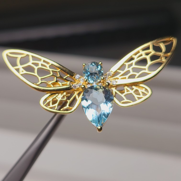 海蓝宝石胸针 水滴6*8mm圆形4mm 宝石全净体 黄金比例大小 精工