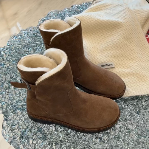 诗歌兰2025新款羊皮毛一体雪地靴