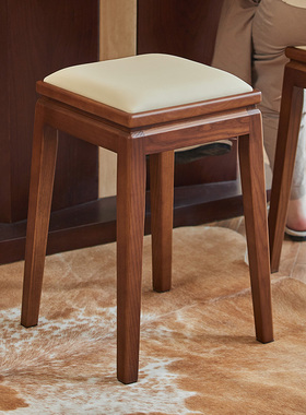 实木凳子家用小板凳时尚创意软包凳客厅厨房餐椅梳妆凳成人化妆凳