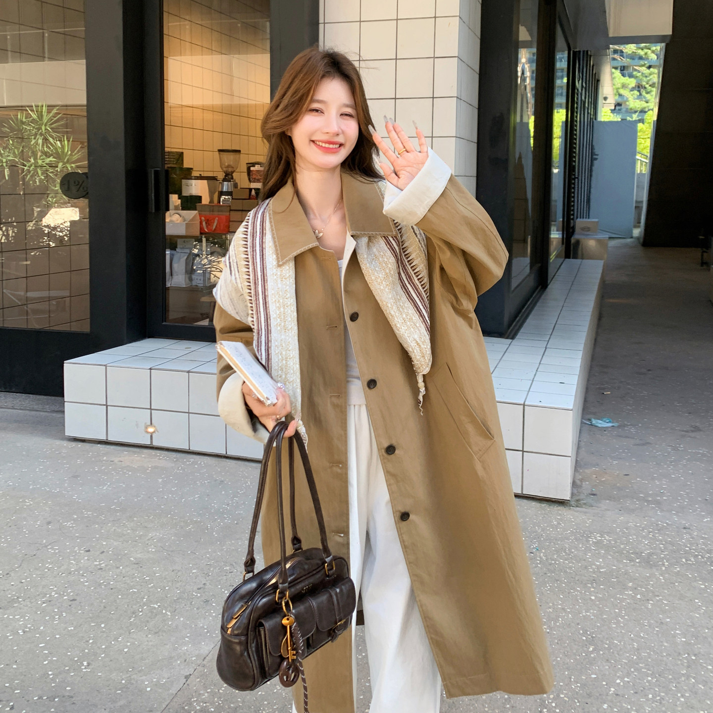 气质女神范简约风中长款风衣