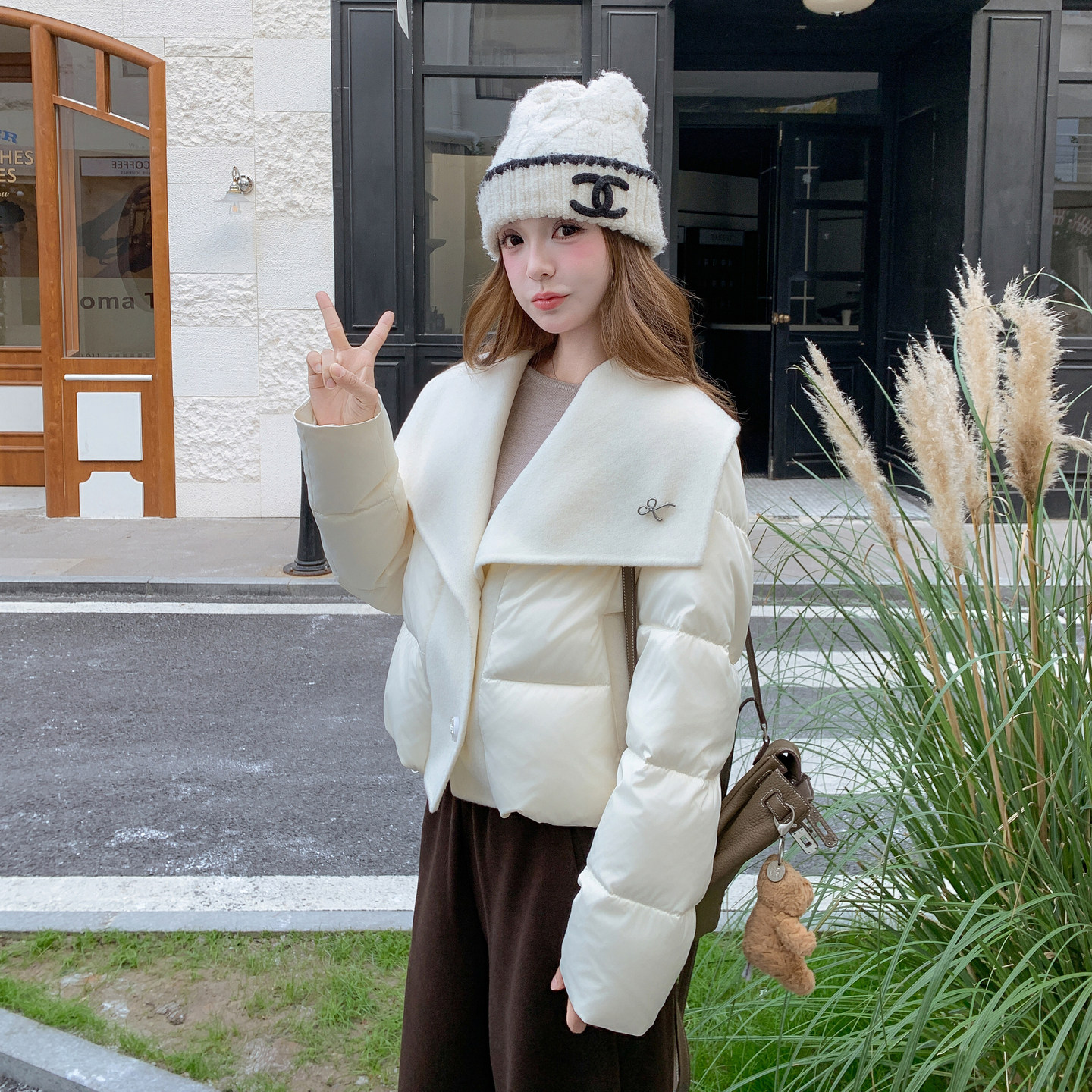 独特漂亮双面呢拼接羽绒服