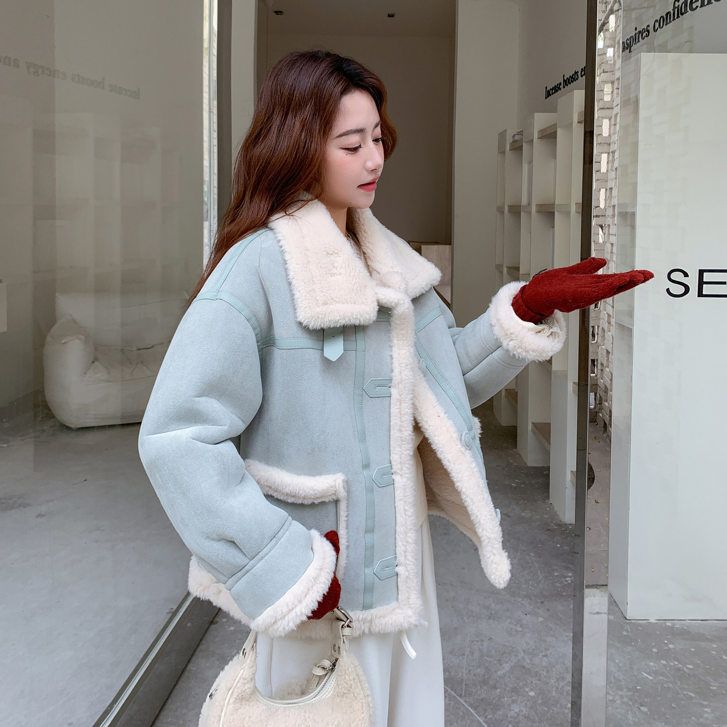 蓝色小清新减龄皮毛一体棉服女2025冬季新款韩系软糯保暖棉衣外套