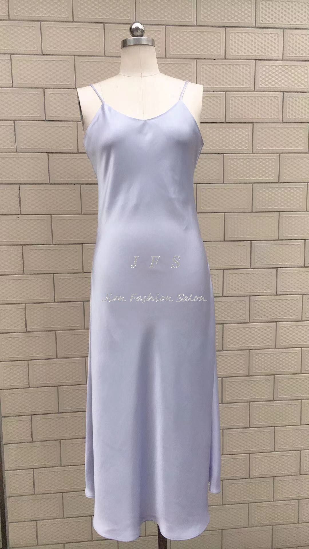 JFS新款三醋酸缎面吊带连衣裙女V领真丝长裙高端晨袍A字裙夏季