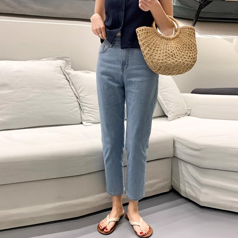 市舶司薄软凉感舒适 韩国女装2023夏新松紧高腰显瘦九分牛仔裤女