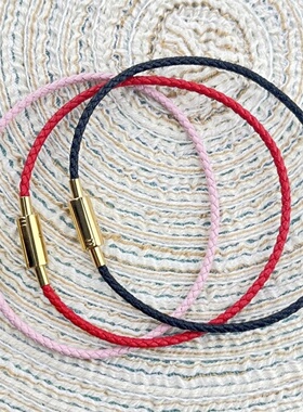 2MM细款金色直按扣子皮绳手链