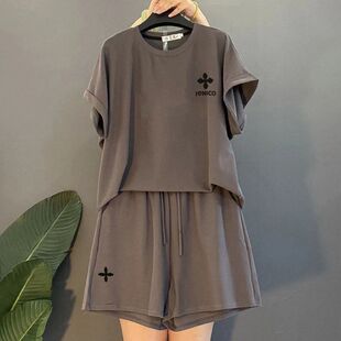 时尚 女韩版 大码 套装 显瘦两件套 胖MM减龄休闲运动百搭蝙蝠袖 夏季