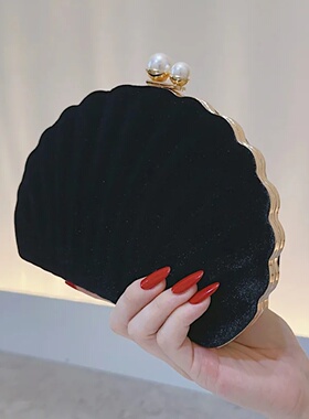 Premium shell black velvet party dinner bag Pearl clasp clu