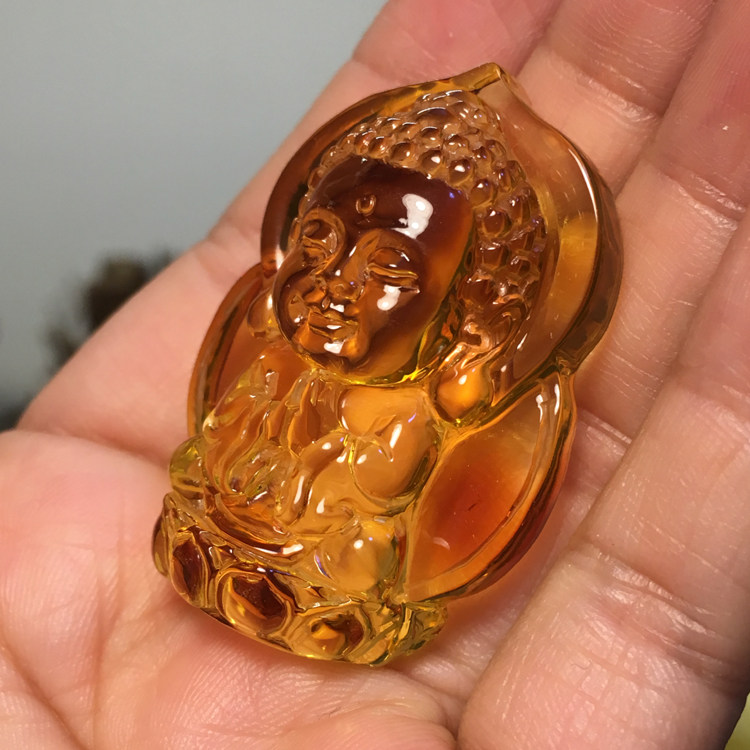 手工雕刻天然无优化保真琥珀蜜蜡净水金珀释迦牟尼宝宝佛吊坠挂坠