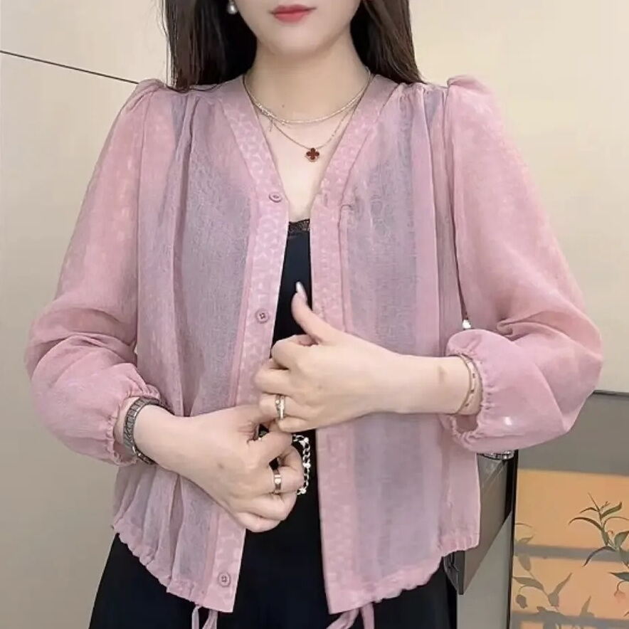 夏季防晒外套薄款女长袖宽松新款时尚妈妈装空调衫冰丝透气上衣