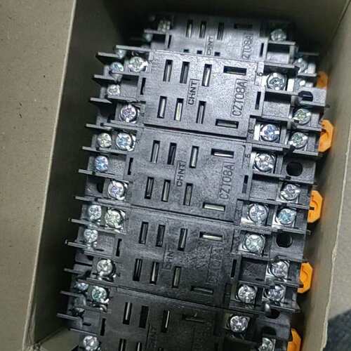 议价继电器底座 CZT08A-02 备件库存 全新带装 一