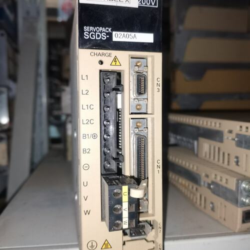 议价安川伺服驱动器 SGDS-02A05A 日本原装拆机 成色还