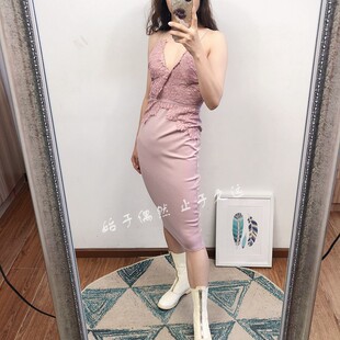 摩登复古2025春季新款蕾丝拼接中长款包身包臀厚实吊带纯色连衣裙