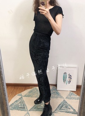 2025春季新款 黑色暗格纹丝绒长裙高腰显瘦通勤纯色直筒包臀裙子