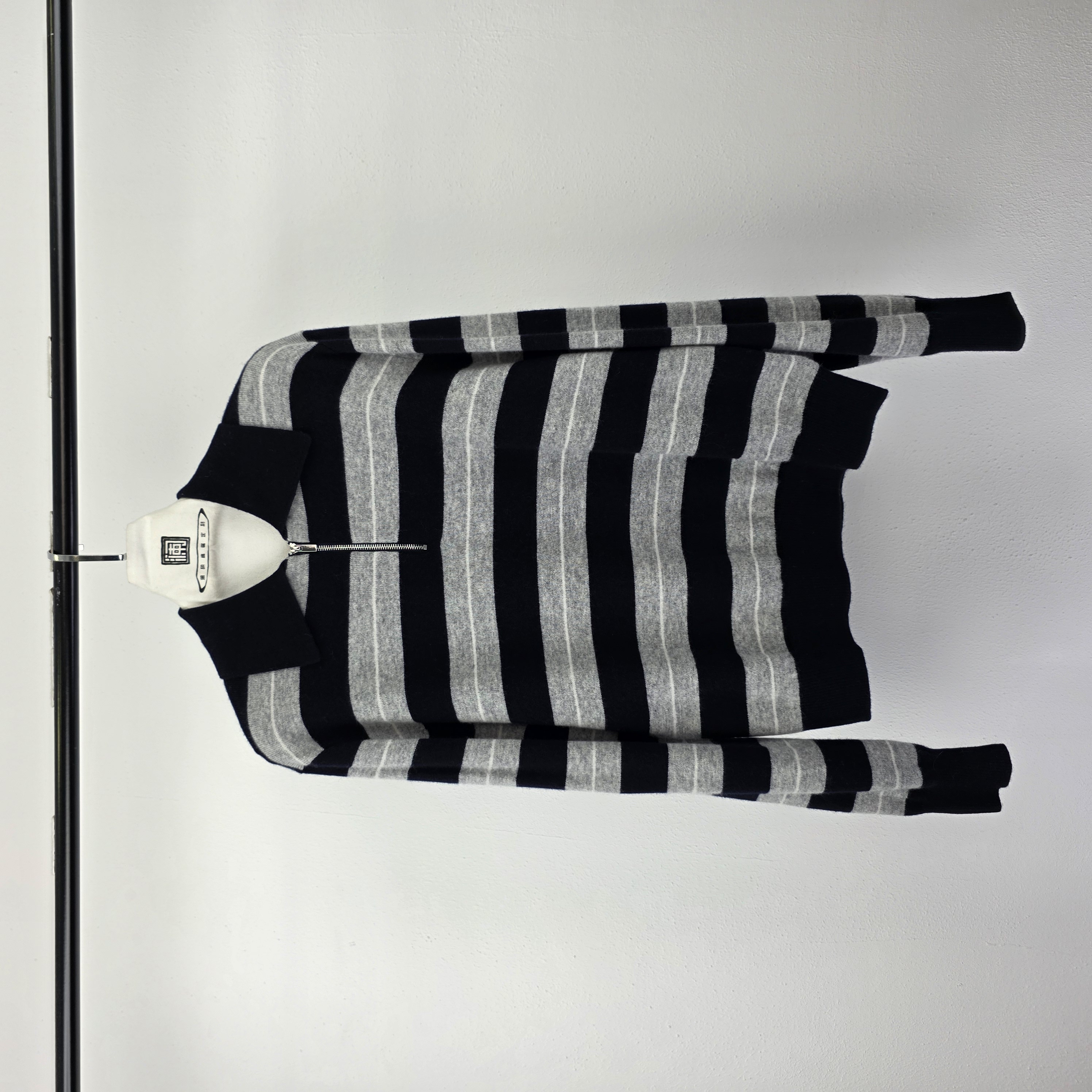 【汤曼妮粉丝专享】JZD10112574 Polo领条纹羊毛衫