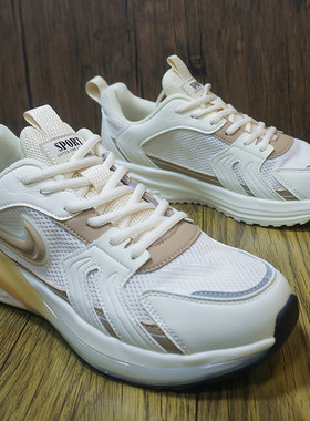 春秋季新款休闲运动鞋 情侣款 厚底轻便舒适 透气网面58-8A