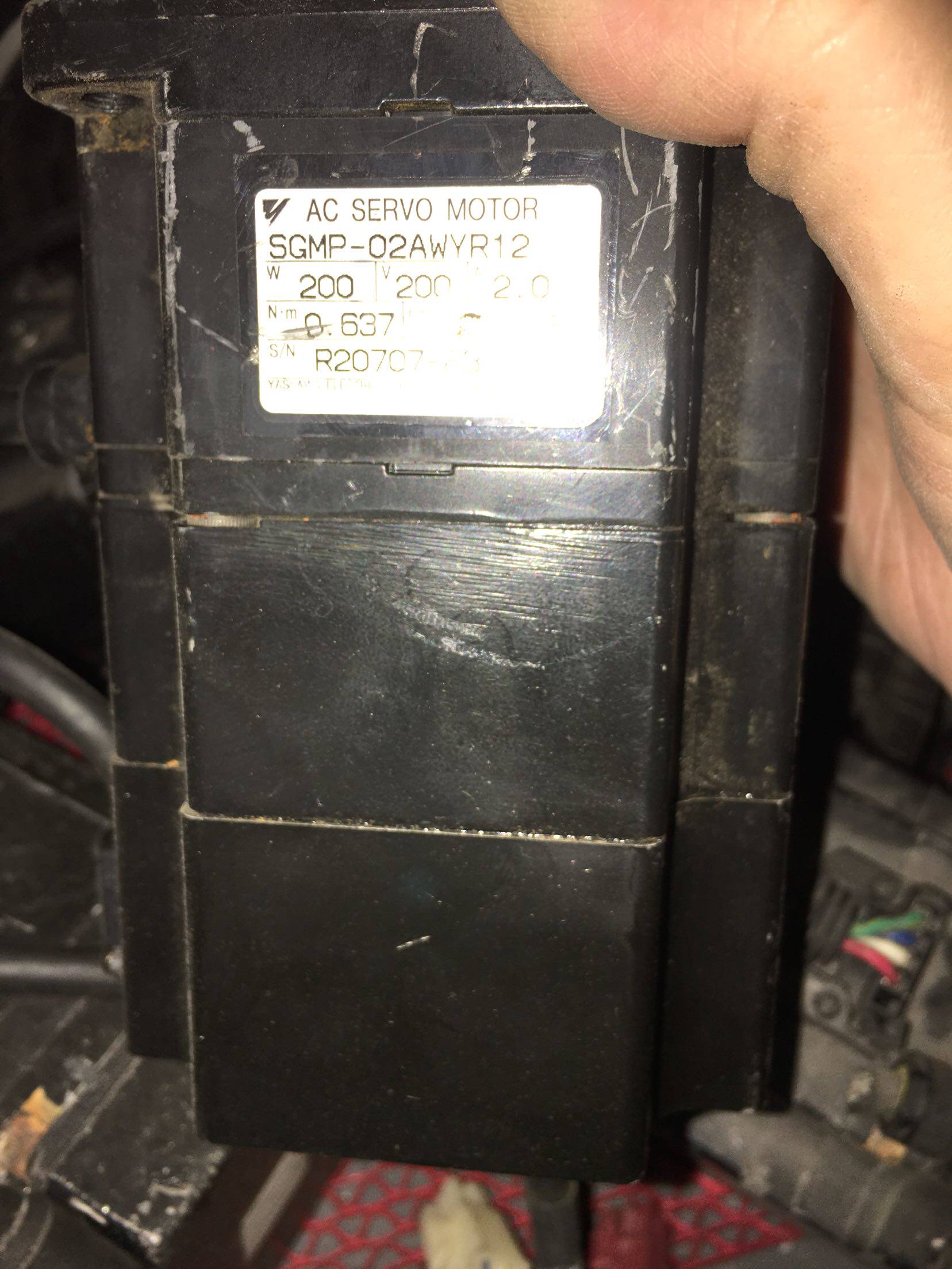 SGMP-02AWYR12  安川电机二手进口电机  专业销售维修一体化