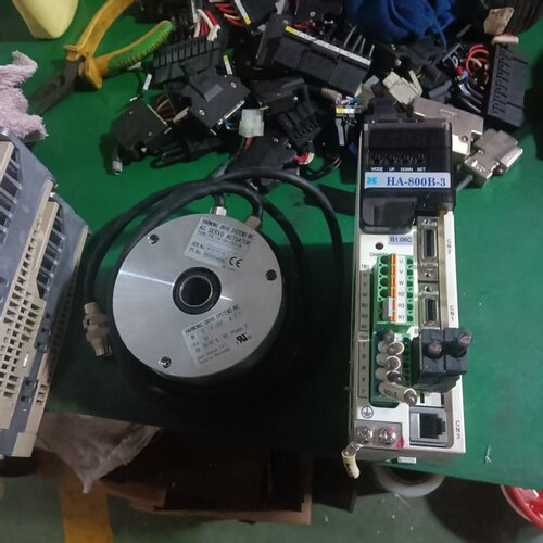 议价FHA-17C-100-E250-CW HA-800B-3C-200-SPK0909 HD电机驱动器