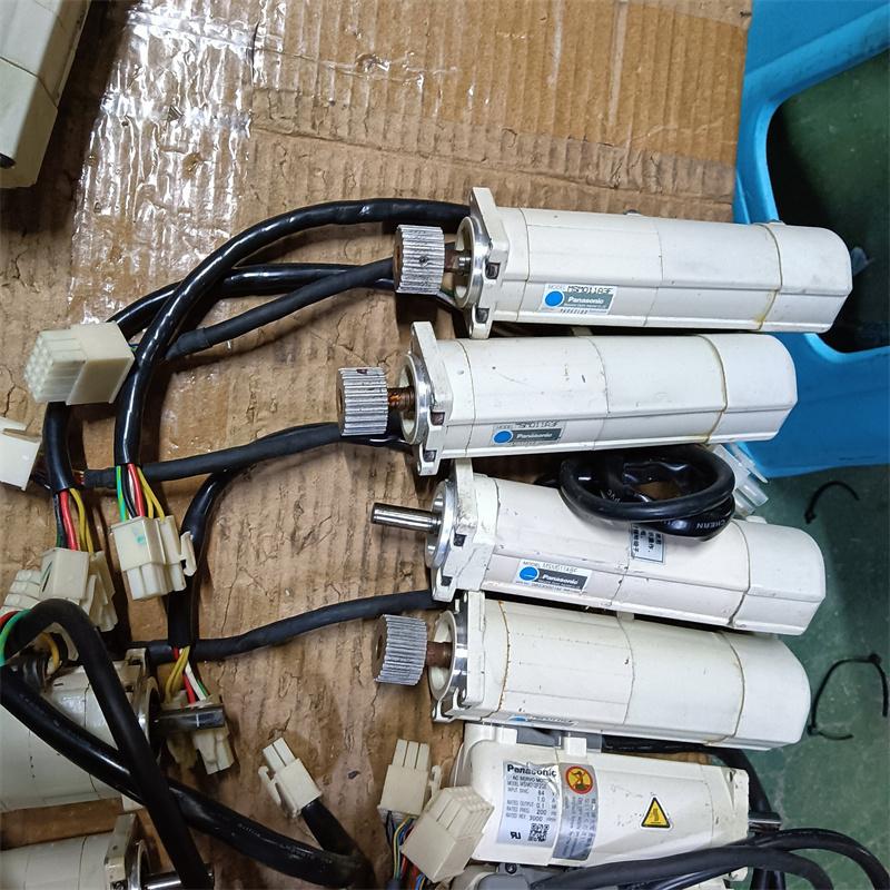 MSM011ABF MSM012A1A MSM012A2UE MSM012F2GE 伺服电机