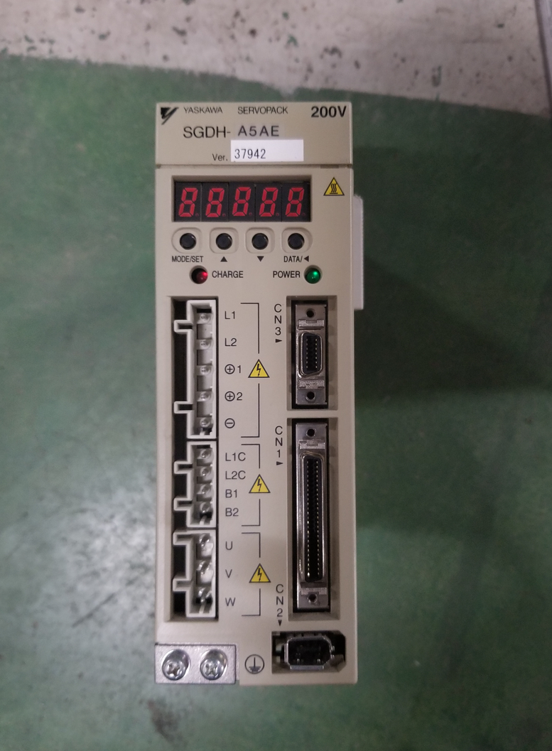 SGDH-A5AEY363驱动器安川