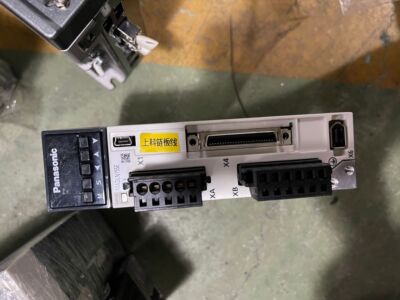 200W松下驱动器MADLN15SE