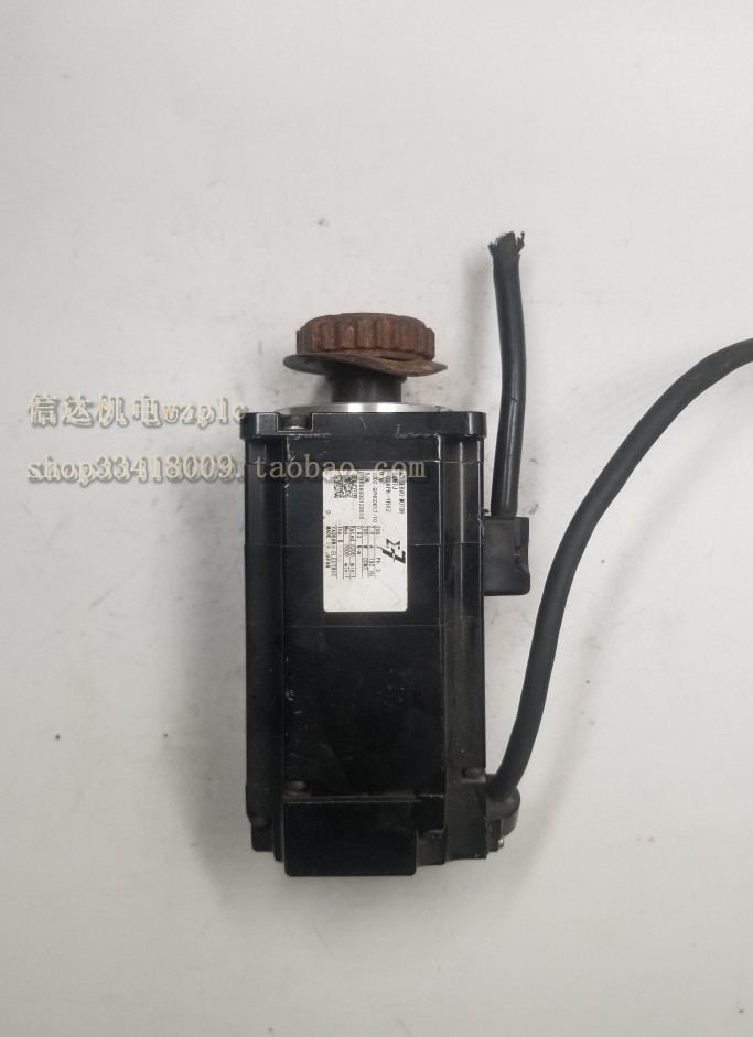 SGM7J-02APK-YRX2安川伺服