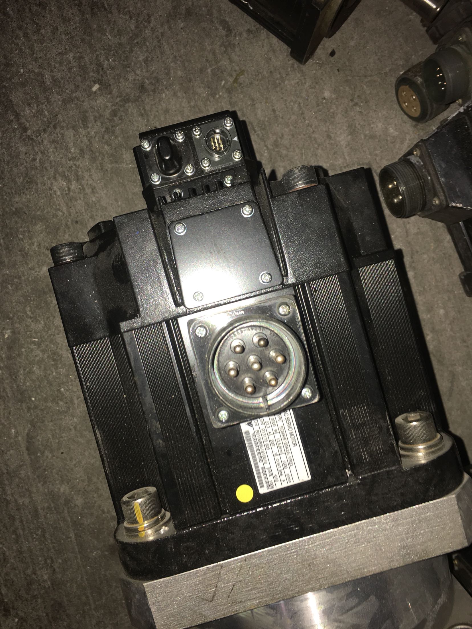 安川电机SHMRS-20A2A-YR22