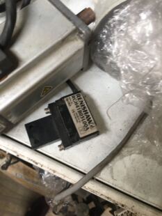RCH41B05L00A安川直线电机感应器